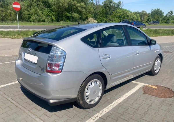 Toyota Prius cena 34500 przebieg: 40100, rok produkcji 2008 z Kraków małe 56